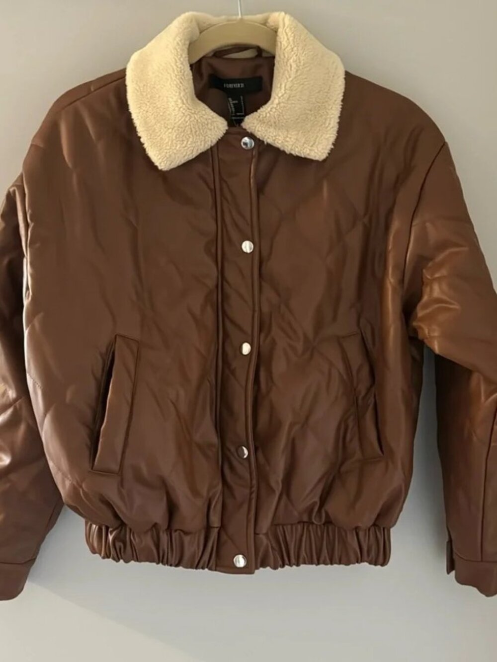 NEW Fall Quilted Faux Leather Fur Bomber Jacket - Size Small - Fall Jackets F21